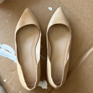 Nude Loefflee Randall flats size 7